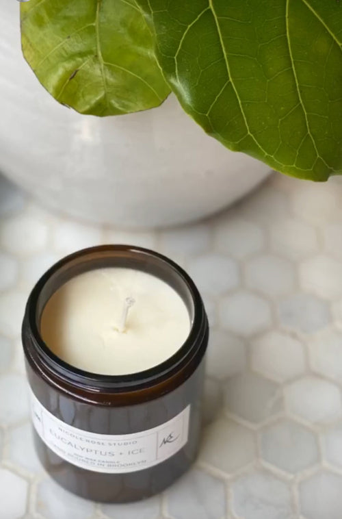 Bougie Eucalyptus + Glace — Fraîcheur & Bien-être
